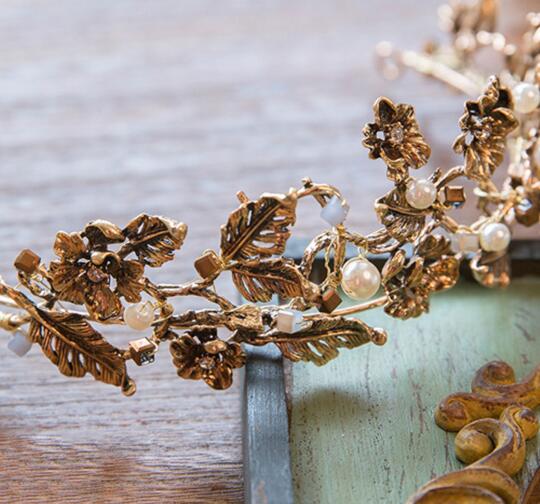 Vintage Gold Baroque Crowns For Party Pearls Wedding Crown Tiaras With Plant Pattern Cheap Bridal Headpiece Flowers Crown Headband