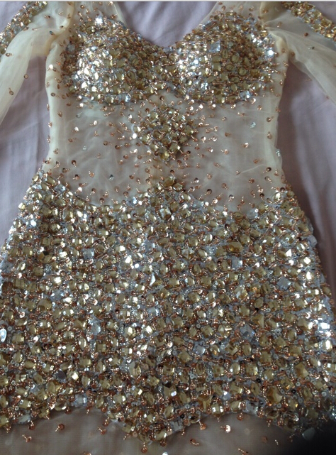 Long Sleeves V Neck Beaded Crystal Prom Dress Short 2019 Sexy Sheer Back Prom Gowns Real Photo