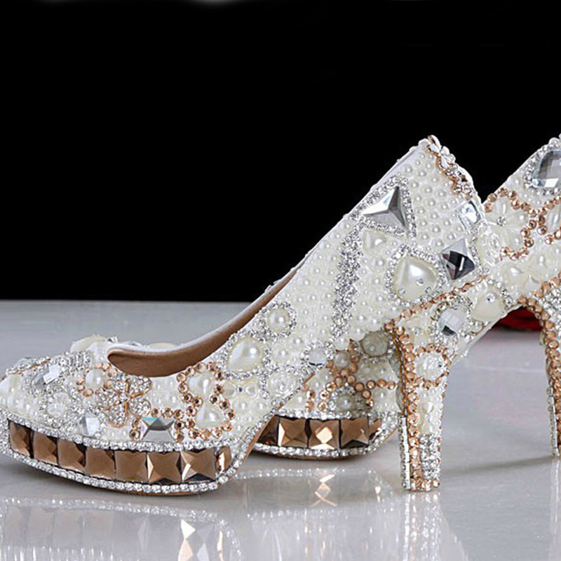 White Ivory Crystal and Pearl Round Toe Bridal Wedding Shoes Diamond High Heel Women Dress Shoes Gorgeous Fashion Lady Party Shoes