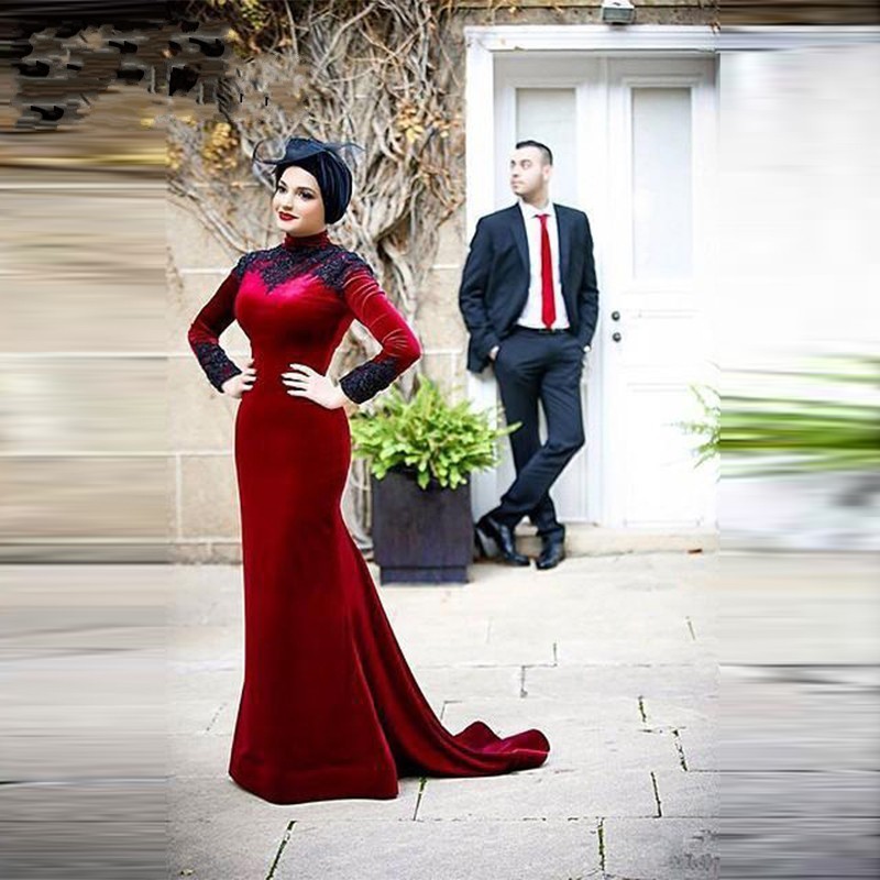 2016 Muslim Red Mermaid Evening Dresses Arabic Dubai Vestidos de Festa Velvet High Neck Zipper Long Sleeves Formal Party Prom Gowns 2016, Royal blue
2016 Muslim Red Mermaid Evening Dresses Arabic Dubai Vestidos de Festa Velvet High Neck Zipper Long Sleeves Formal Party Prom Gowns 2016, Royal blue