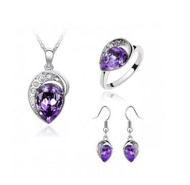 925 Silver Plated Austrian Crystal Pendant Necklace Rings and Earrings Women Jewelry Sets Fashion High Quality
925 Silver Plated Austrian Crystal Pendant Necklace Rings and Earrings Women Jewelry Sets Fashion High Quality