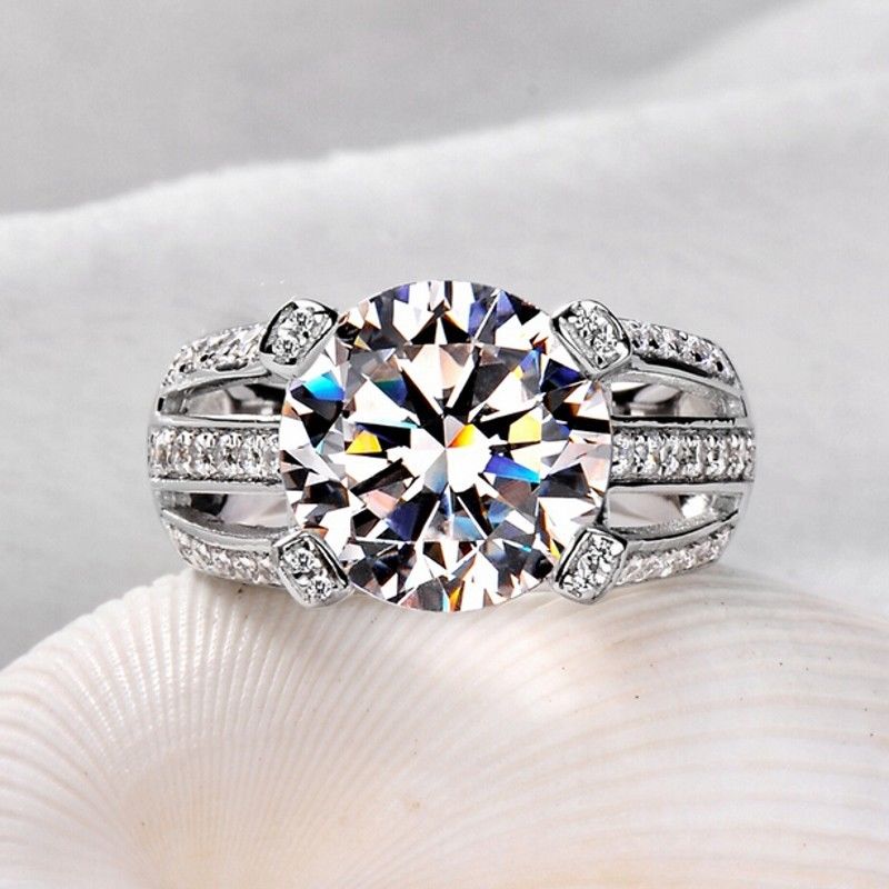 Wholesale Professional Handmade Solitaire 925 Sterling silver white sapphire Simulated Diamond CZ Wedding Women Band Ring gift size 5-11
Wholesale Professional Handmade Solitaire 925 Sterling silver white sapphire Simulated Diamond CZ Wedding Women Band Ring gift size 5-11
