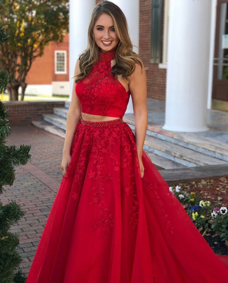 High Neck Red Prom Dresses for Girls Two Pieces Long Prom Gowns Pearls Lace Charming Evening Dress Gowns Open Back Graduation Wear, Lavender
High Neck Red Prom Dresses for Girls Two Pieces Long Prom Gowns Pearls Lace Charming Evening Dress Gowns Open Back Graduation Wear, Lavender