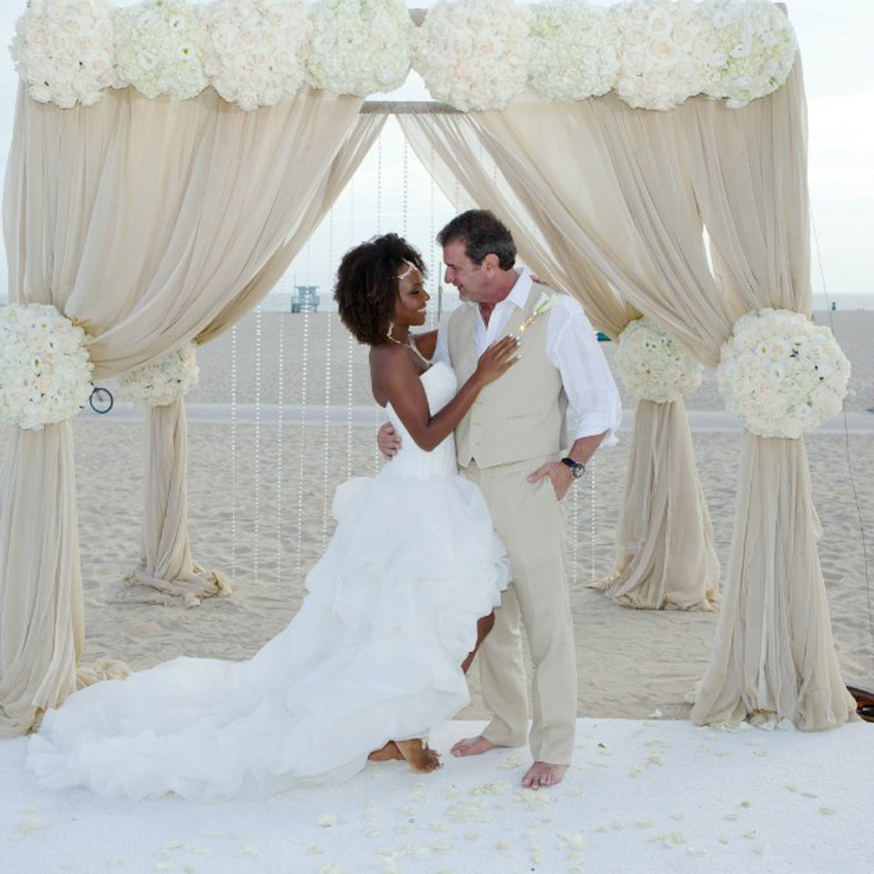 2016 Beach Hi Lo Wedding Dresses Sweetheart Cascading Ruffles African Style Back Corset Vestidos De Novia Elegant Bridal Gowns, White
2016 Beach Hi Lo Wedding Dresses Sweetheart Cascading Ruffles African Style Back Corset Vestidos De Novia Elegant Bridal Gowns, White