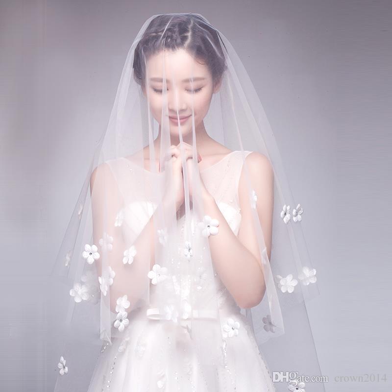 Pretty White Petal Long Cathedral Bridal Veil Floral Appliques Wedding Veils