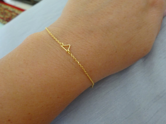 10PCS- B029 Tiny Open Triangle Bracelets Chevron Triangle Outline Bracelet Simple Hollow Line Geometric V Bracelets for Women