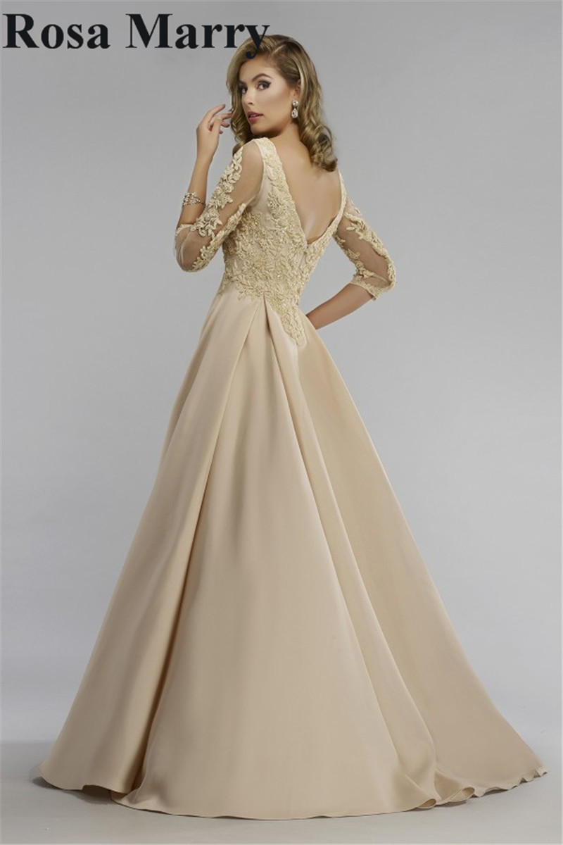 Champagne Overskirt Mermaid Mother Of the Bride Dresses 2020 Elegant Vintage Lace Long Sleeves Plus Size Peplum Women Formal Evening Gowns