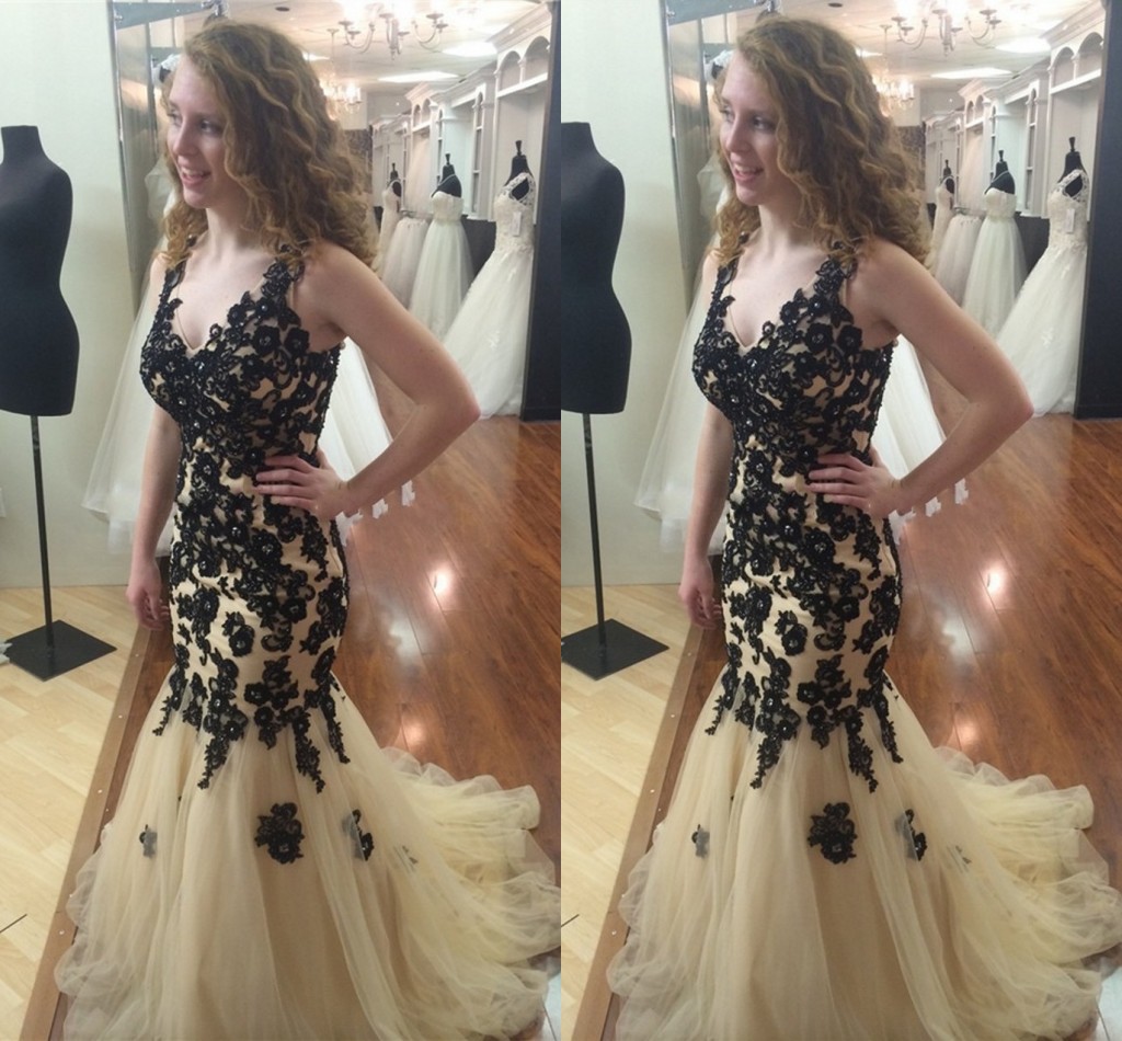 Champagne And Black Lace Wedding Dress Mermaid Sexy Beaded V-neck Backless Tulle Sweep Train Wedding Bridal Gowns, Ivory
Champagne And Black Lace Wedding Dress Mermaid Sexy Beaded V-neck Backless Tulle Sweep Train Wedding Bridal Gowns, Ivory