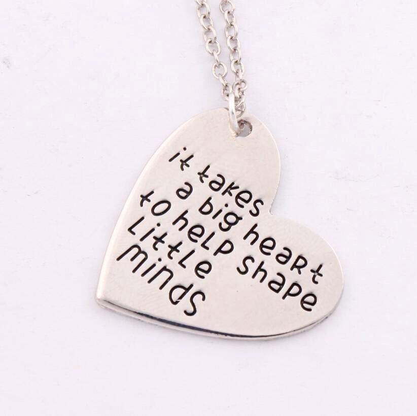 Gift for Teacher "It Takes a Big Heart to Help Shape Pendant Necklace N1681 24 inches Little Minds" Charm Love Chains
Gift for Teacher "It Takes a Big Heart to Help Shape Pendant Necklace N1681 24 inches Little Minds" Charm Love Chains