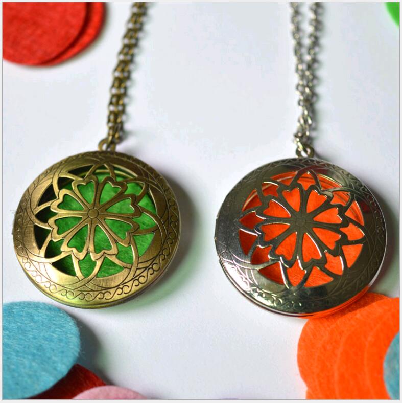 Vintage aromatherapy locket Pendant Necklaces For Women Essential oil diffuser necklace Chain Jewelry antique brass free shipping Hot Sale, Silver
Vintage aromatherapy locket Pendant Necklaces For Women Essential oil diffuser necklace Chain Jewelry antique brass free shipping Hot Sale, Silver