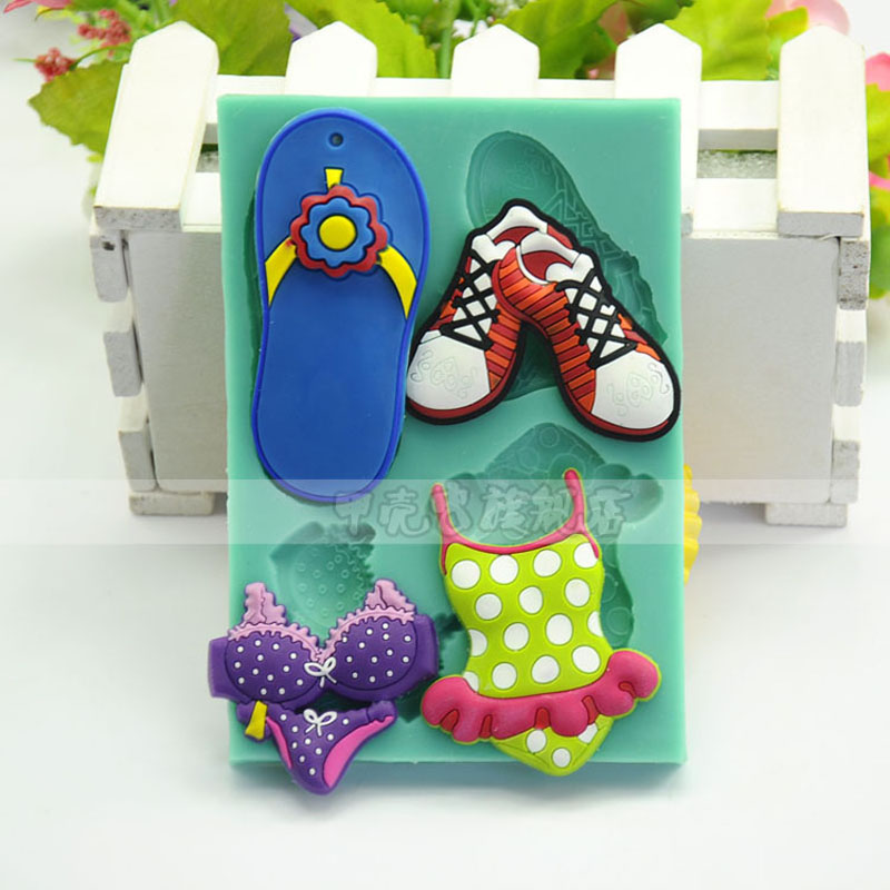 1pcs Beach series slippers swimsuit silicone mold clay mold patisserie fondant embossed mould moule a gateau pour enfant
1pcs Beach series slippers swimsuit silicone mold clay mold patisserie fondant embossed mould moule a gateau pour enfant