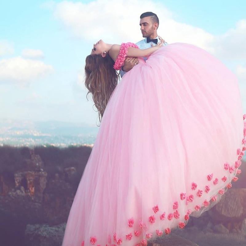 2019 Princess Pink Quinceanera Dresses Off Shoulder Cinderella Ball Gown Hand Made 3D Flowers Charming Long Sweet 16 Dresses EN11013
