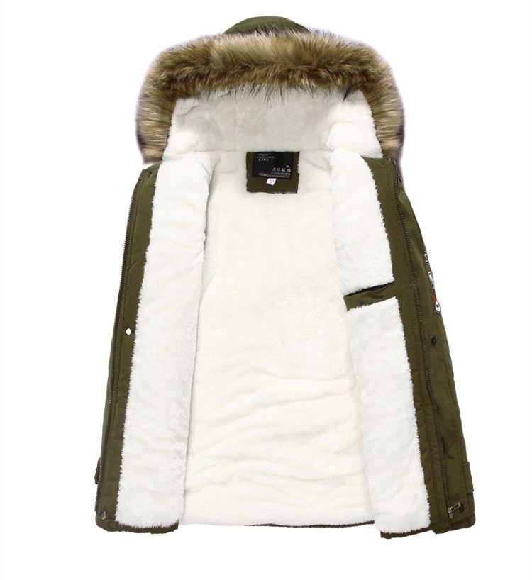 Jackets and Long Sections Army Green Badge Fashionable Men and Women Couple Plus Size Thick Warm Fur Collar Jacket Winter Down Coa