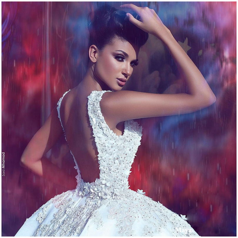 Charming Backless Ball Gown Wedding Dresses Beaded Floral Lace Applique Sweetheart Wedding Gowns 2017 Sexy Gorgeous Tulle Long Wedding Dress