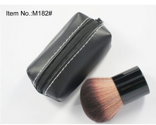 Free Shipping! 2018 hot New arrive Makeup Professional 182 Rouge makeup brush kabuki Blusher Brush + leather Pouch (1Pieces/Lot)
Free Shipping! 2018 hot New arrive Makeup Professional 182 Rouge makeup brush kabuki Blusher Brush + leather Pouch (1Pieces/Lot)