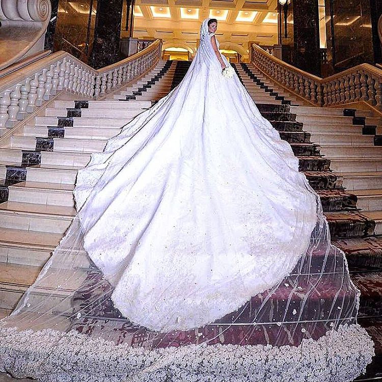 Luxury One Layer 6 Meters Long Bridal Veil With Floral Appliques Beaded Cathedral Length Wedding Veils For Bridal Wedding Accessories