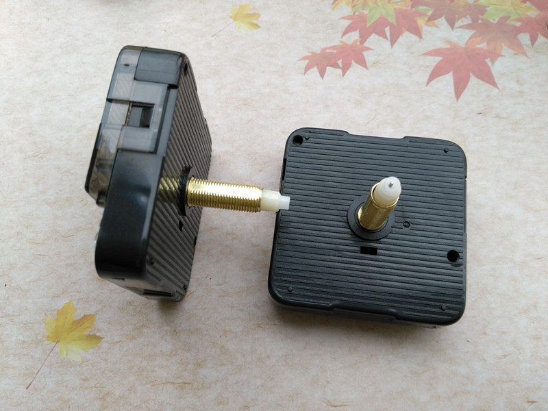 Whole 10PCS Sweep High Torque 28MM Shaft Quartz Clock Movement Silent Kit Spindle Mechanism with Three Arms