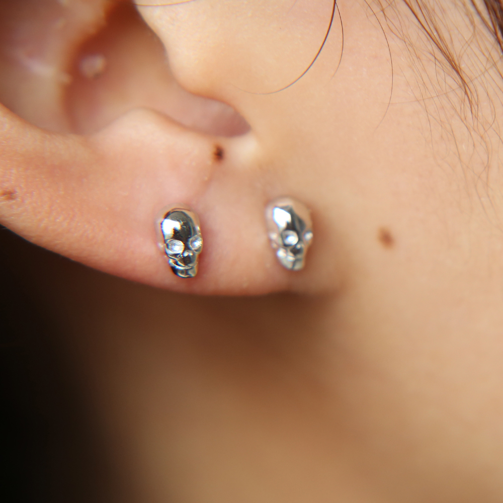 925 sterling silver cute 47mm delicate mini small tiny skull studs high quality polished girl women jewelry earring 925