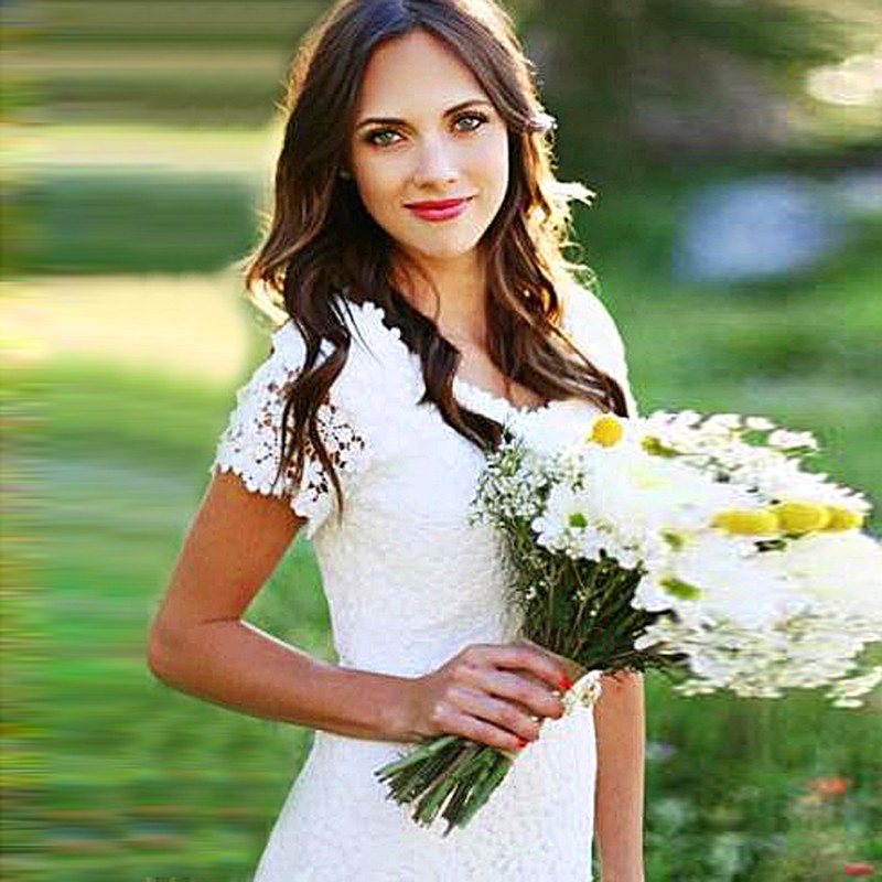 Designer Modest Country Western Dresses Short Sleeve Lace Bridal Dress V-Neck A Line Wedding Gowns Custom Made Robe De Mariage 0510