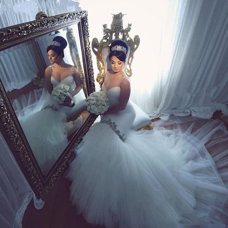 Romantic Crystals Beaded Wedding Dresses Plus Size Spaghetti Mermaid Bridal Gowns African Women Tulle Sweep Train Wedding Vestidos, Champagne
Romantic Crystals Beaded Wedding Dresses Plus Size Spaghetti Mermaid Bridal Gowns African Women Tulle Sweep Train Wedding Vestidos, Champagne