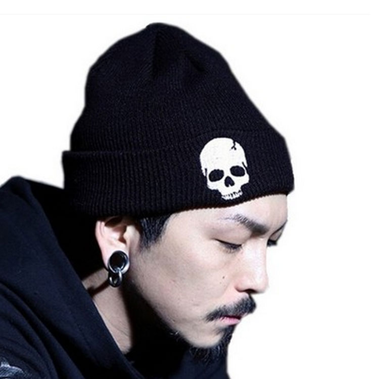 Wholesale Men Women Hot Korean Style Black Skull Cap Head Caps Crochet Autumn Winter Hats Fashion Accessories, White sign
Wholesale Men Women Hot Korean Style Black Skull Cap Head Caps Crochet Autumn Winter Hats Fashion Accessories, White sign