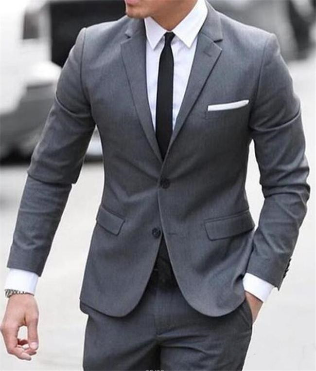 2019 Fashion Wedding Tuxedos Two Piece Light Gray Groom Tuxedos For Wedding Notched Lapel Custom Made Trim Fit Groomsmen Men Suits
2019 Fashion Wedding Tuxedos Two Piece Light Gray Groom Tuxedos For Wedding Notched Lapel Custom Made Trim Fit Groomsmen Men Suits