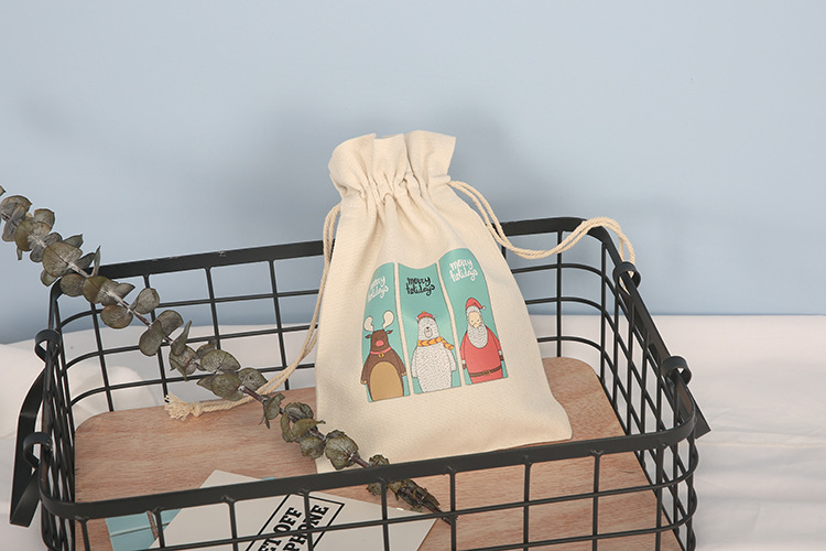 DHL FREE 2017 Christmas Canvas Santa Claus Drawstring Bag Christmas Gifts Sack Bags Candies Jewelry Holders 100pcs