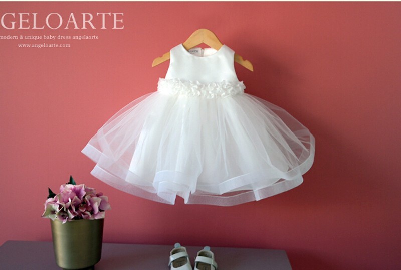 White Wedding Party Formal Flower Girls Dress Sleeveless Children Baby First Communion Pageant Dresses with Bow For 2-10Y
White Wedding Party Formal Flower Girls Dress Sleeveless Children Baby First Communion Pageant Dresses with Bow For 2-10Y