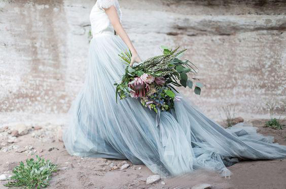 2019 Modest Dusty Blue and White Country Wedding Dresses with Bolero Spaghetti Straps A Line Sweep Train Modern Bridal Gowns Custom Made