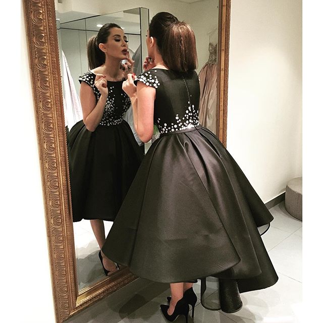 2016 New High Low Prom Dresses Appliqued Jewel Cap Sleeves Custom Made Evening Gowns Knee Length A-Line Formal Dress