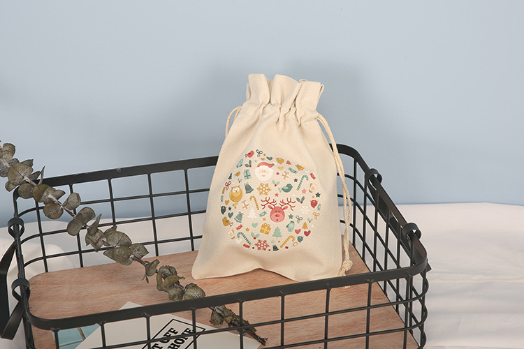 DHL FREE 2017 Christmas Canvas Santa Claus Drawstring Bag Christmas Gifts Sack Bags Candies Jewelry Holders 100pcs