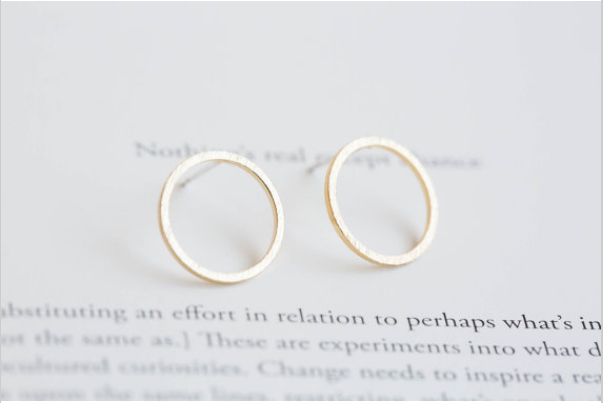 In 2016, the circle composite new fashion women's earrings lovely earrings wholesale free shipping women holiday best gift
In 2016, the circle composite new fashion women's earrings lovely earrings wholesale free shipping women holiday best gift