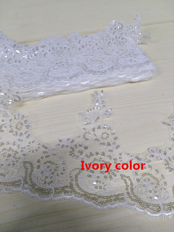 Best Selling New Long White Ivory Lace Edge Cathedral Wedding Veils Bridal Veil Sequin Crystal Beaded 1 Layer without comb Can Cove Face