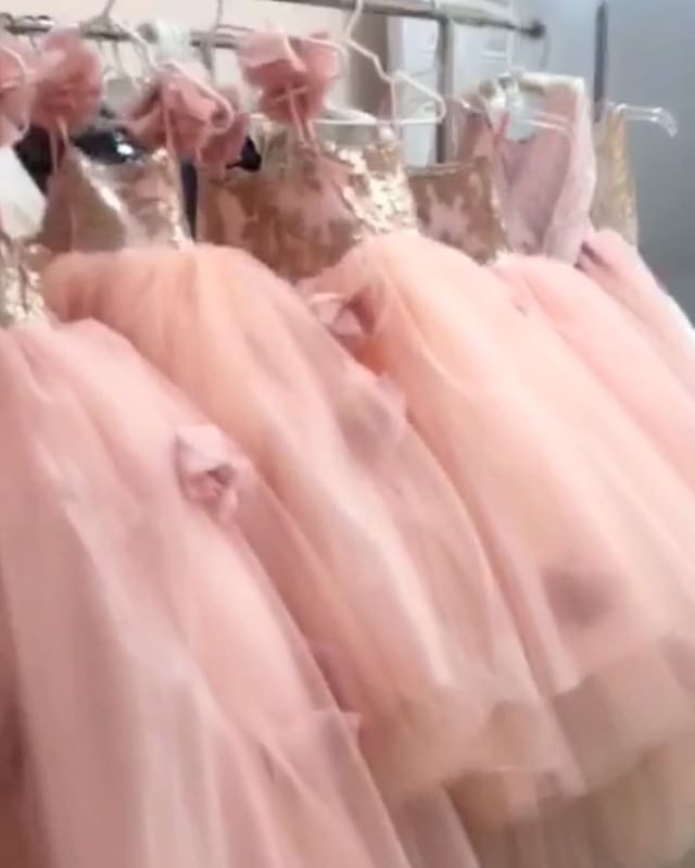 Blush Pink wer Appliques Spaghetti Straps Ball Gown Ruffles Tulle Pageant Girls Long Girl Dresses for Wedding