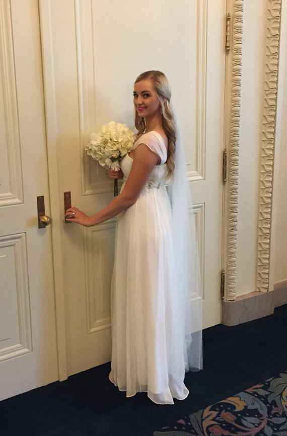 New Top Qualityr Cheap Best Sale Waltz White Ivory Cut Edge VeilMantilla Bridal Head Pieces For Wedding Dresses