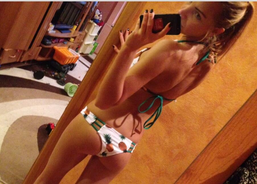 Reversible Pineapple Printed Bikinis Set For Women Swimwear Beachwear Bathing Suit Free Shipping