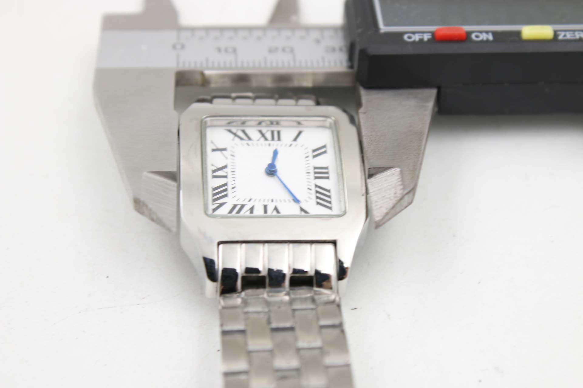 2019 Fashion Lady Quartz Watch Elegant Women Dress Relogio Famous hot sale Rose gold Stainless Steel Gold Wristwatches, White
2019 Fashion Lady Quartz Watch Elegant Women Dress Relogio Famous hot sale Rose gold Stainless Steel Gold Wristwatches, White