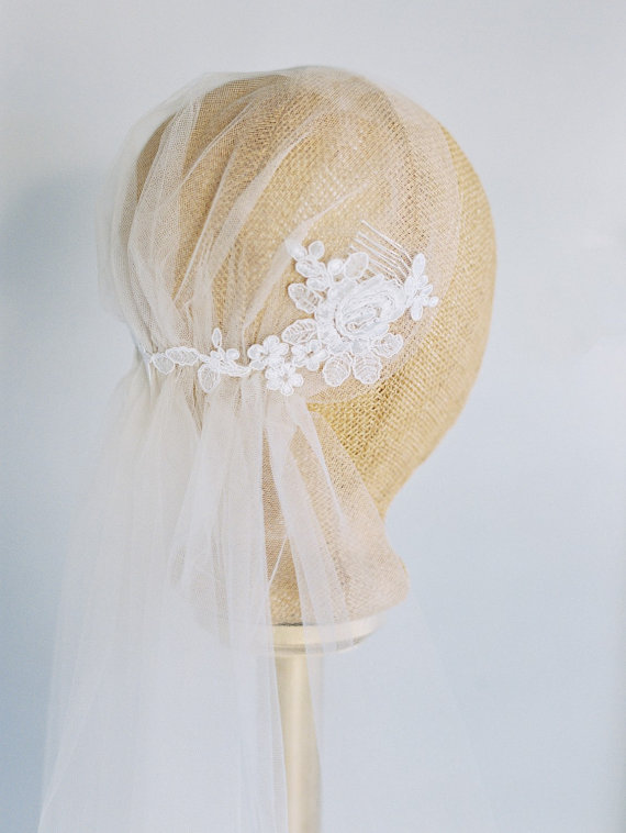 New high Quality Juliet Cap Best Sale Fingertip short White Ivory Lace Applique Cut Edge Veil Bridal Head Pieces For Wedding Dresses 345