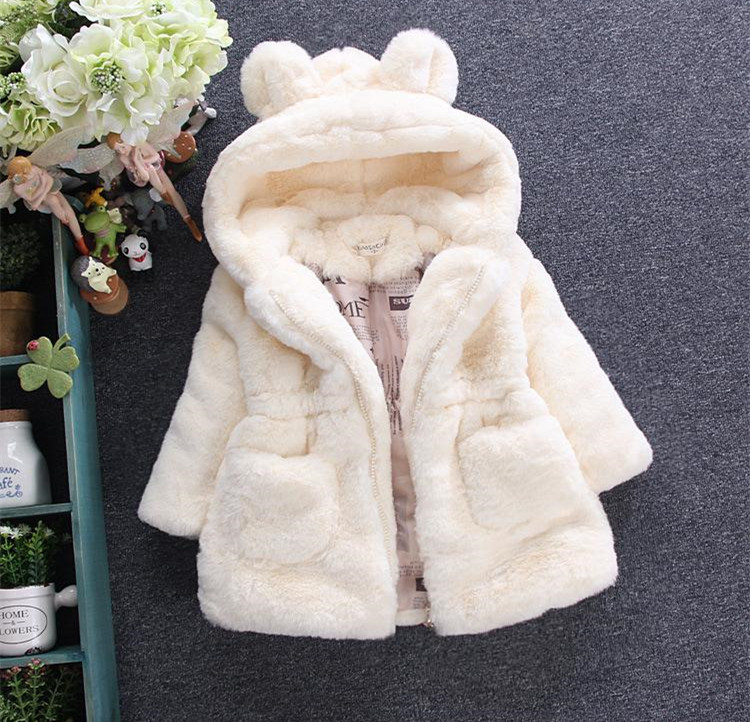 Free EMS 2016 New Winter Girls Baby Fashion Fur Coats Thickening Princess Coat Hoodies Zipper Long Sleeve Coat Children Winter Coats 3 Color, Beige
Free EMS 2016 New Winter Girls Baby Fashion Fur Coats Thickening Princess Coat Hoodies Zipper Long Sleeve Coat Children Winter Coats 3 Color, Beige