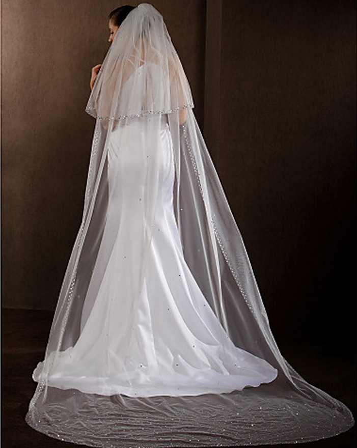 New Hight Quality Two Layer White Ivory Wedding Veil Beaded Edge Cathedral Length Bridal Veil With Comb