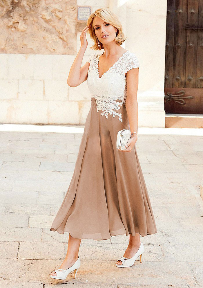 Hot Sale Tea Length Lace Mother Of The Bride Dresses Appliqued V Neck Wedding Guest Dress Chiffon A Line Plus Size Evening Gowns
Hot Sale Tea Length Lace Mother Of The Bride Dresses Appliqued V Neck Wedding Guest Dress Chiffon A Line Plus Size Evening Gowns