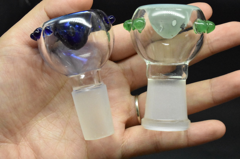 Heady tobacco bowl dragon glass bowl 14mm 18mm for glass bong water pipe for oil rig glass bongs dry bowl free shipping
Heady tobacco bowl dragon glass bowl 14mm 18mm for glass bong water pipe for oil rig glass bongs dry bowl free shipping