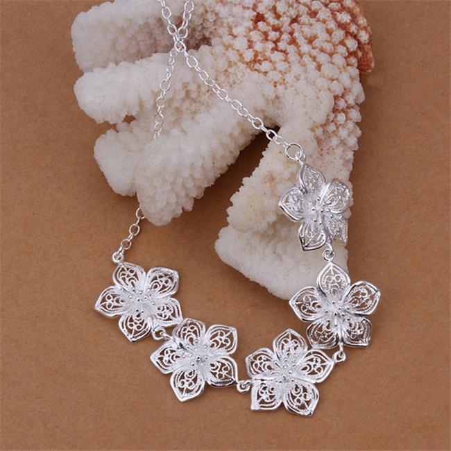 Hot sale Flower Necklace sterling silver plated necklace STSN336,wholesale fashion 925 silver Chains necklace factory direct sale christmas
Hot sale Flower Necklace sterling silver plated necklace STSN336,wholesale fashion 925 silver Chains necklace factory direct sale christmas