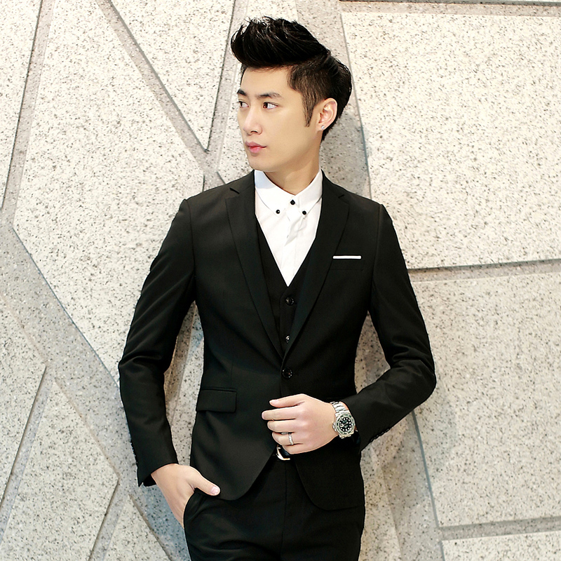 new 2020 men's fashion brand pure color Wedding Party Tuxedo suits Men's high-grade formal business suit (Jackets+Pants+Vest), Army green
new 2020 men's fashion brand pure color Wedding Party Tuxedo suits Men's high-grade formal business suit (Jackets+Pants+Vest), Army green