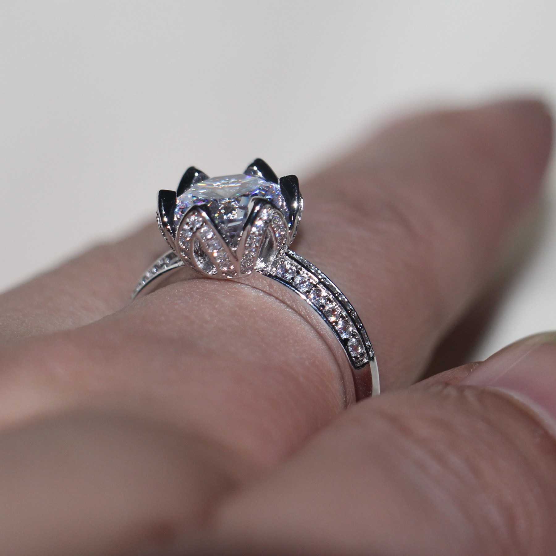 Vecalon Flower Jewelry ring Round cut 3ct Simulated diamond Cz 925 Sterling Silver Engagement wedding Band ring for women