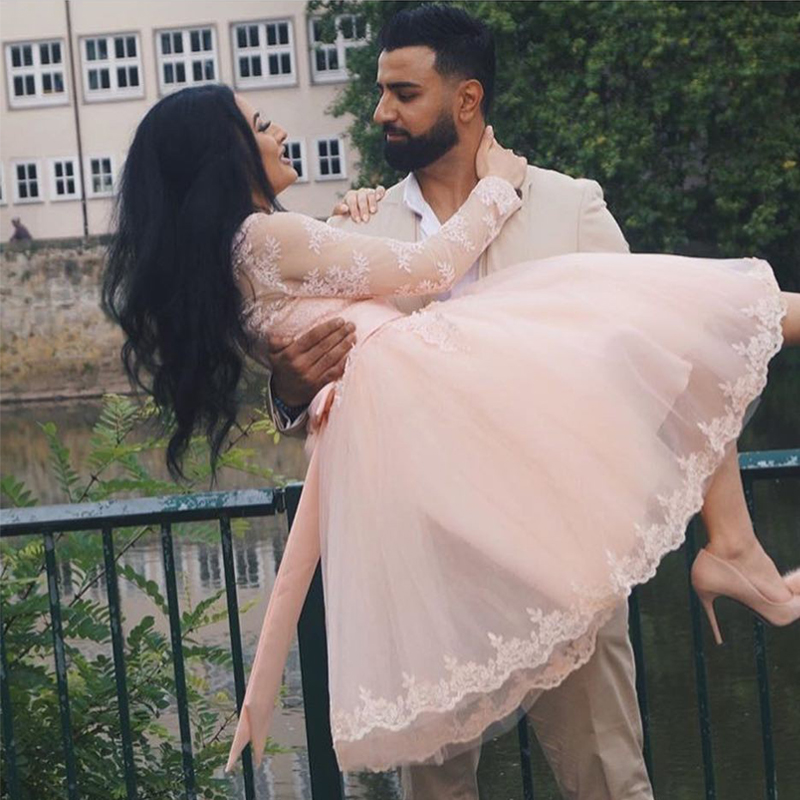 Cute Pink Princess Short Prom Dresses Scoop Neck Long Sleeves Appliques Lace Tulle Tea Length Fall Style Party Dresses Saudi Arabic, Light purple
Cute Pink Princess Short Prom Dresses Scoop Neck Long Sleeves Appliques Lace Tulle Tea Length Fall Style Party Dresses Saudi Arabic, Light purple