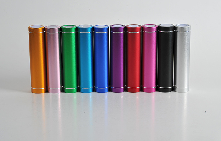 100pcs Fashionable aluminum Lipstick 2600 mAh Power Bank Portable Backup External Battery USB Mobile charger Mobile Power Supply
100pcs Fashionable aluminum Lipstick 2600 mAh Power Bank Portable Backup External Battery USB Mobile charger Mobile Power Supply