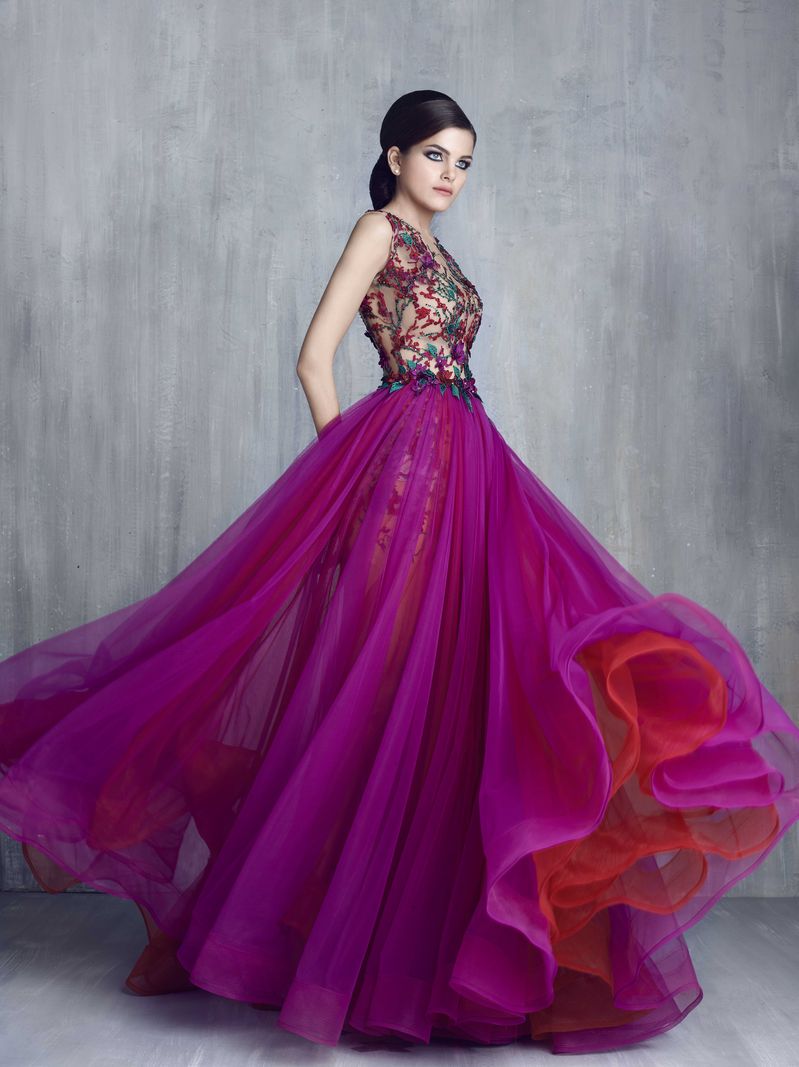 Tony Chaaya Dresses Evening Wear Sheer Jewel Neckline Beaded Evening Gonws A-Line Sweep Train Appliqued Tulle Formal Dress