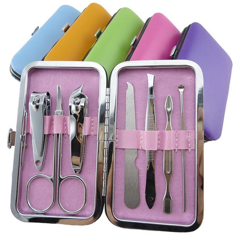 New 7 pcs /set Nail Tools Stainless Steel Manicure Pedicure Set Nail Clippers Scissors Kit Leather Case manicure set 2918