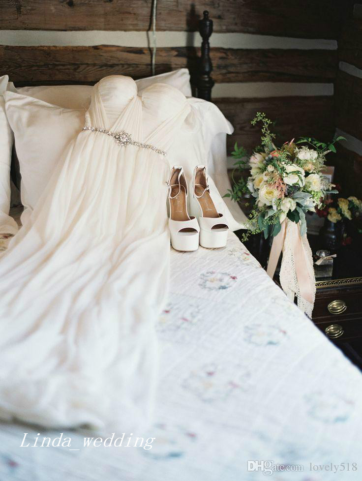 2019 Boho Beach Wedding Dresses High Quality A Line Off Shoulder Floor Length Long Bohemian Women Wear Bridal Party Gowns